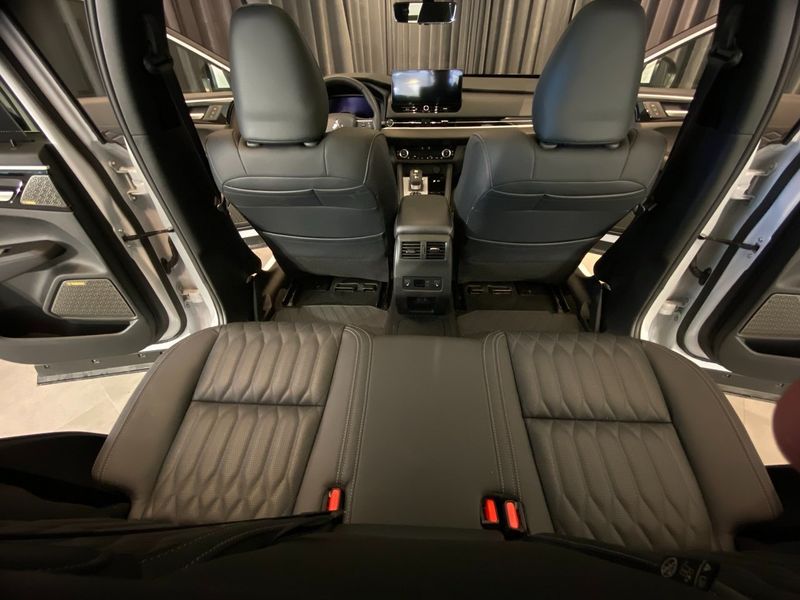 Mitsubishi Outlander bild 11
