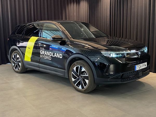 Opel Grandland Ultimate Hybrid NAPPA,PANO,DRAG - 2025