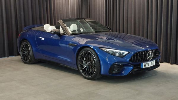 Mercedes AMG GT SL 43 381 Hk - 2025