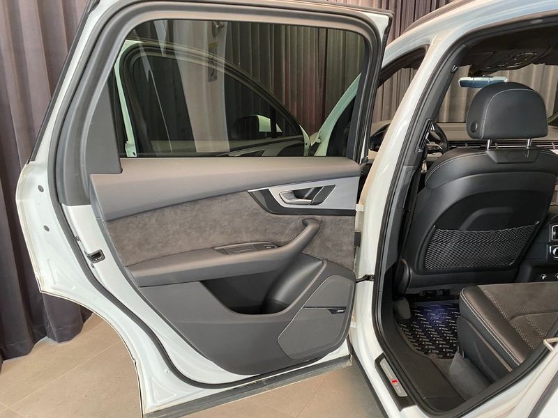 Audi Q7 bild 25