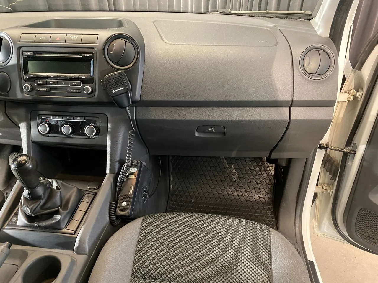 Vehicle image 28