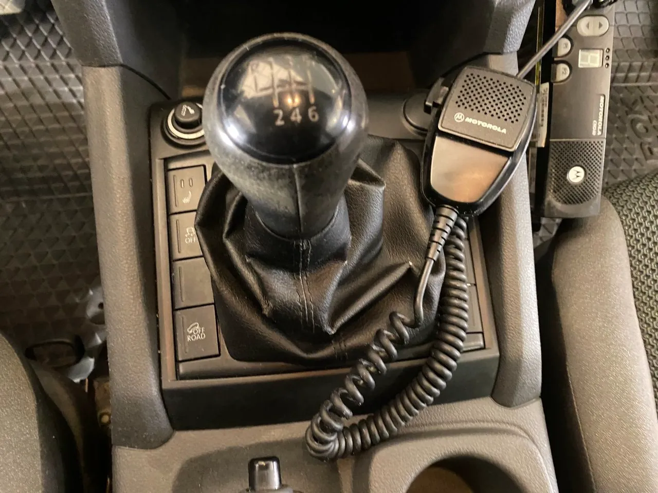 Vehicle image 32