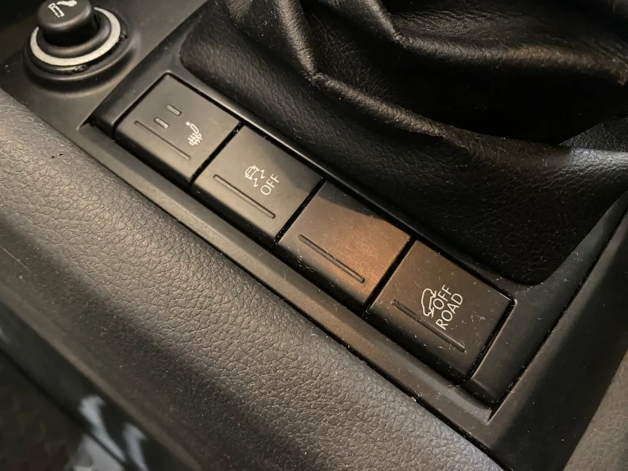 Vehicle image 36
