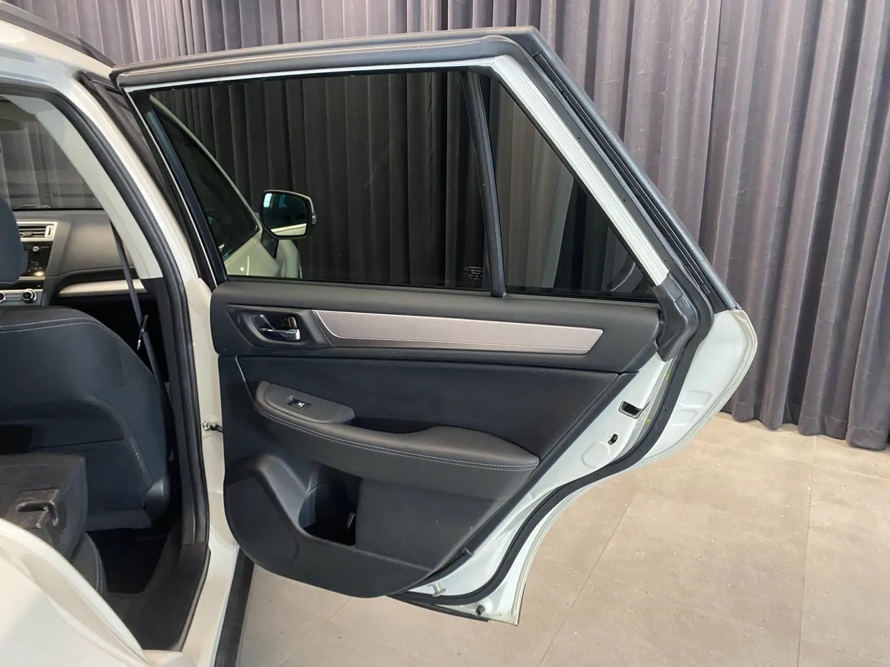 Vehicle image 36