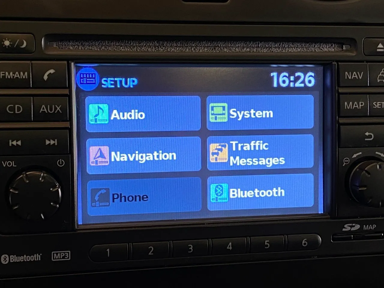 Vehicle image 16