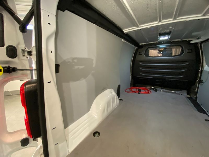 Peugeot e-Expert bild 24