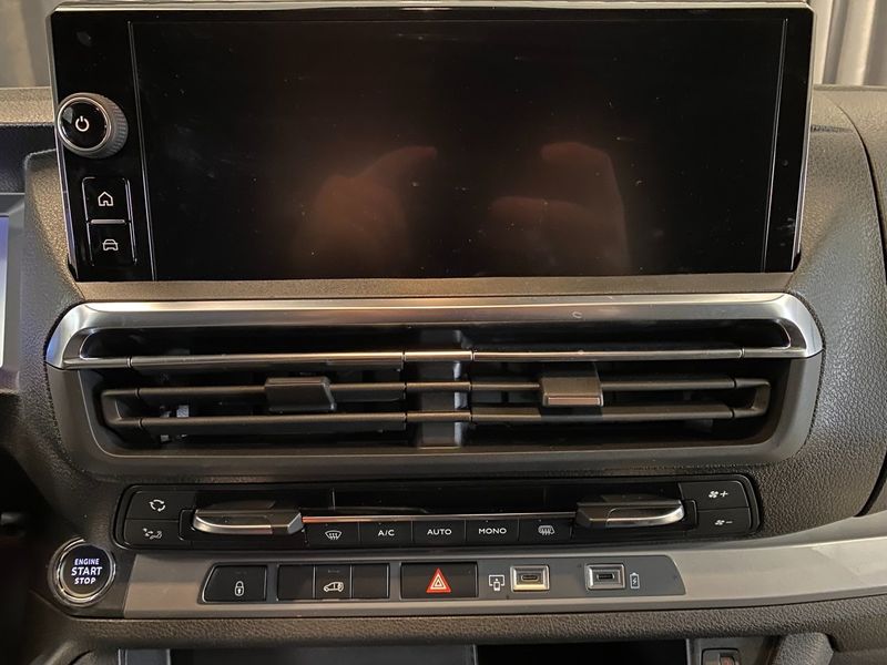 Peugeot e-Expert bild 37