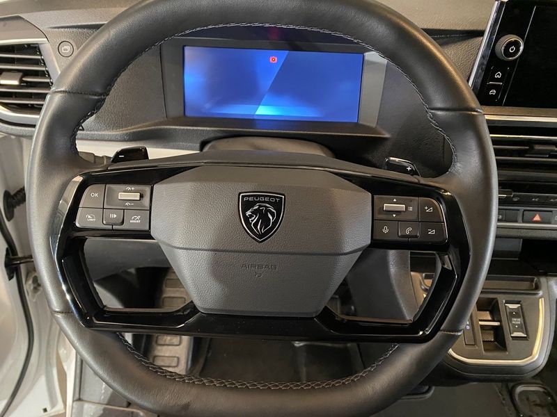 Peugeot e-Expert bild 34