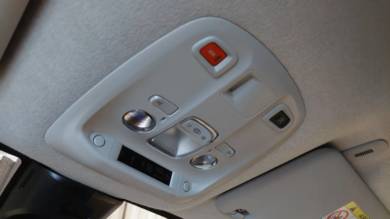 Vehicle image 36