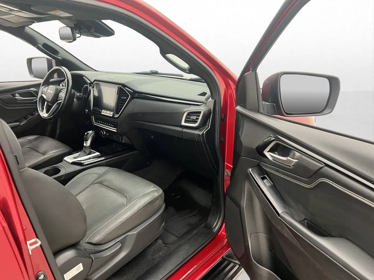Vehicle image 25