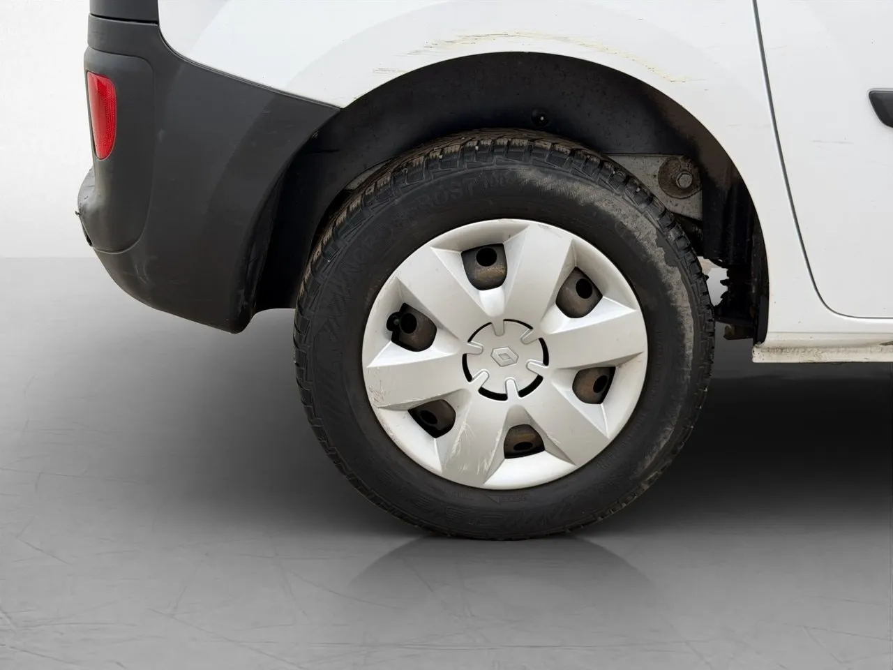 Vehicle image 20