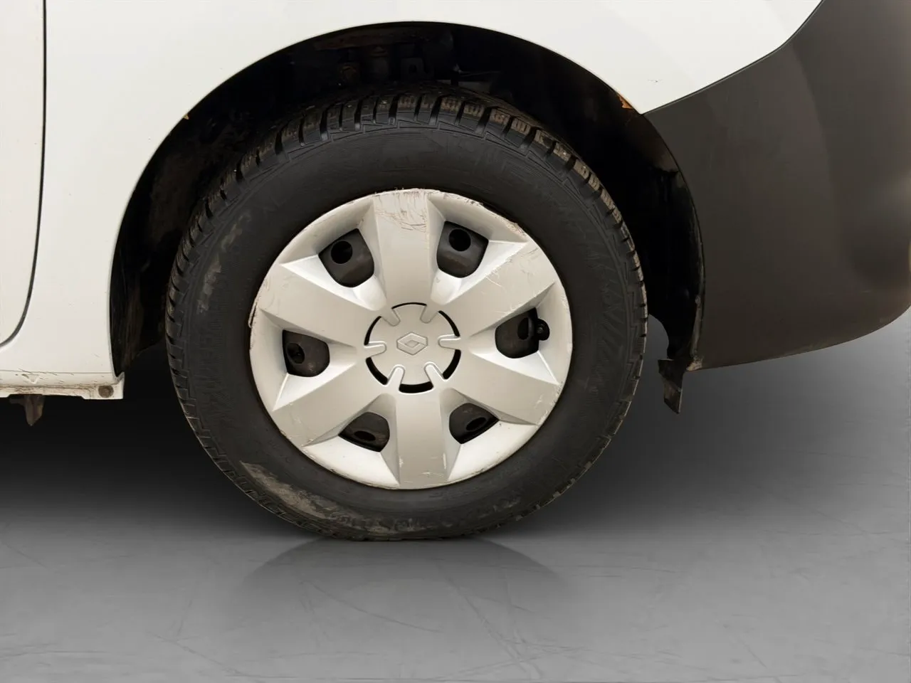 Vehicle image 21