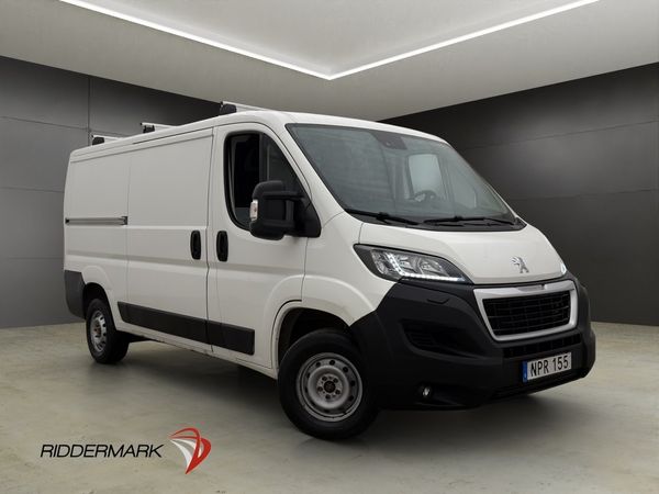 Peugeot Boxer L2 131hk Värmare 3-Sits Dragkrok B-Kamera MOMS - 2019