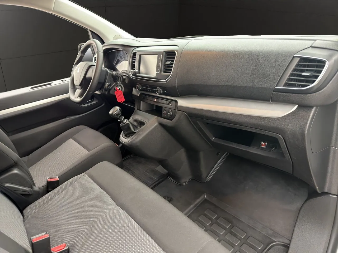 Vehicle image 23