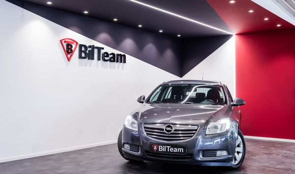 Opel Insignia Sports Tourer 2.0 CDTI ecoFLEX Edition Euro 5 - 2010