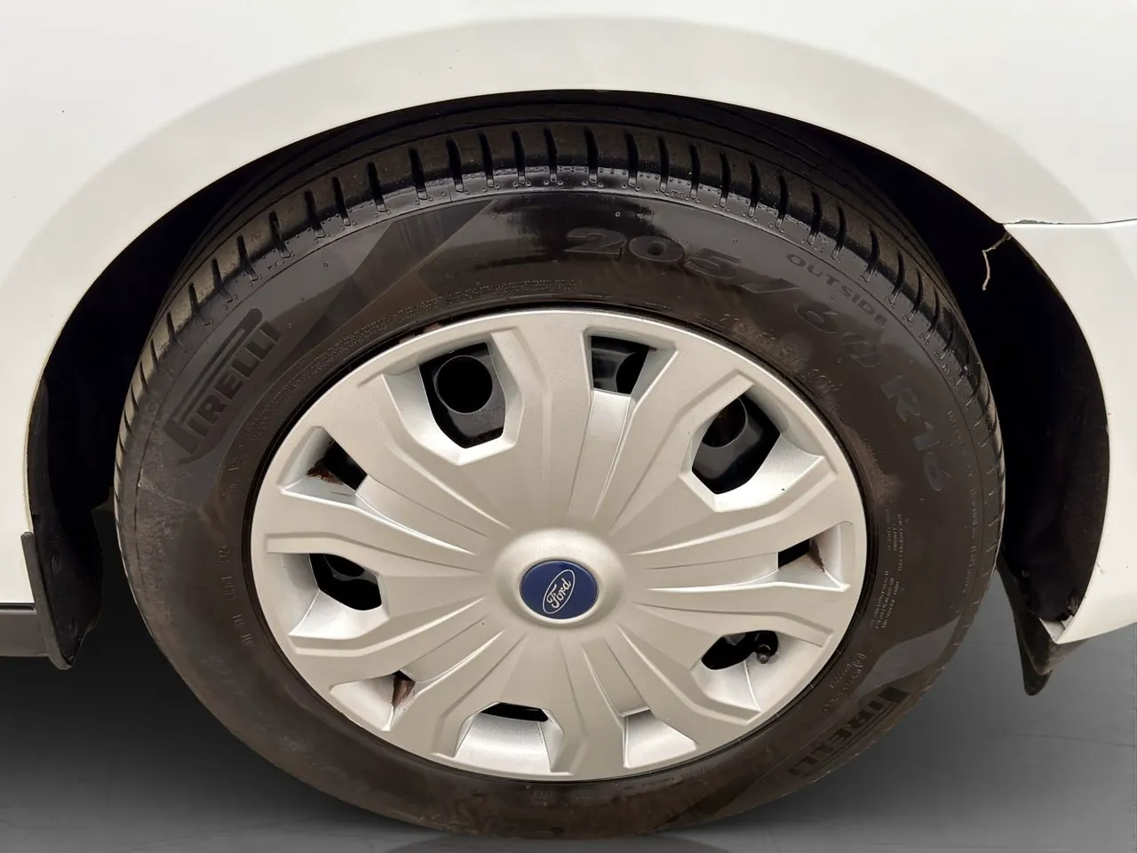 Vehicle image 31