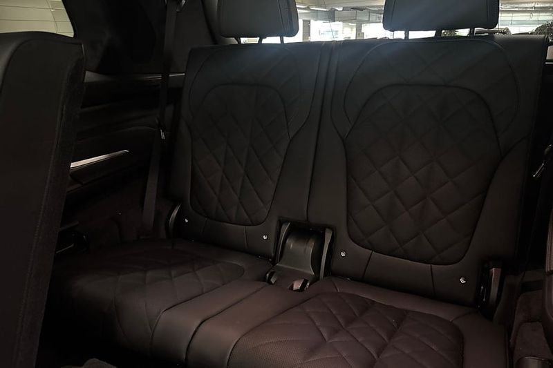 BMW X7 bild 17