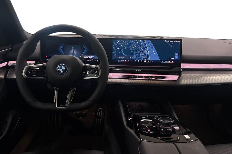 BMW i5 bild 8