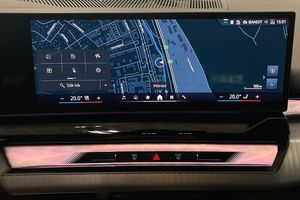 BMW i5 bild 13