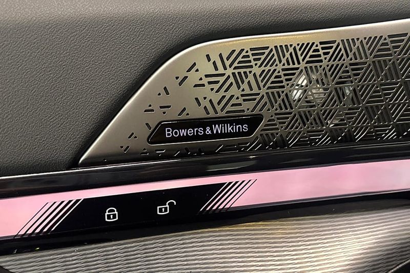 BMW i5 bild 19