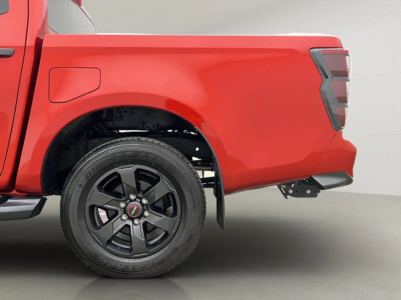 Vehicle image 34
