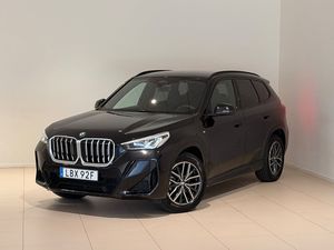 BMW X1 bild 1
