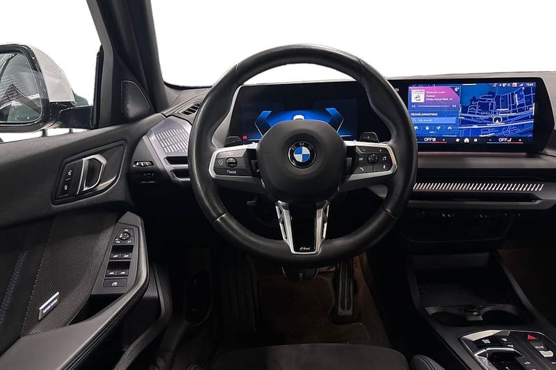 BMW 120 bild 9