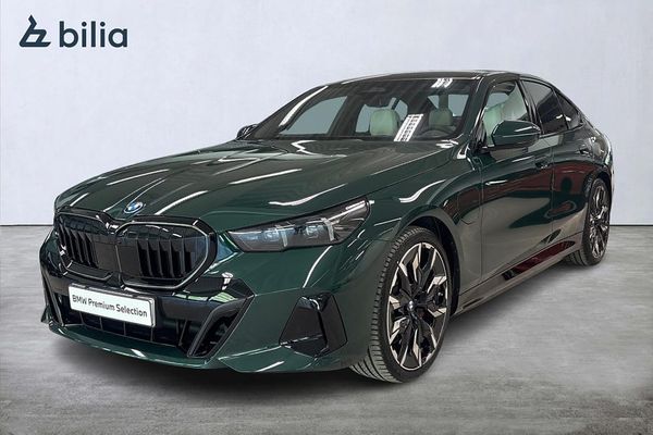 BMW 550 e xDrive Sedan M-Sport | DEMOBIL | Individual | Panorama - 2026