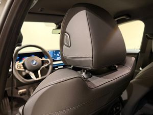 BMW 330 bild 7