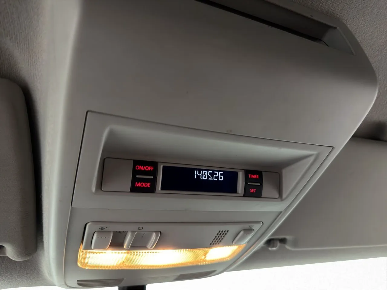 Vehicle image 25