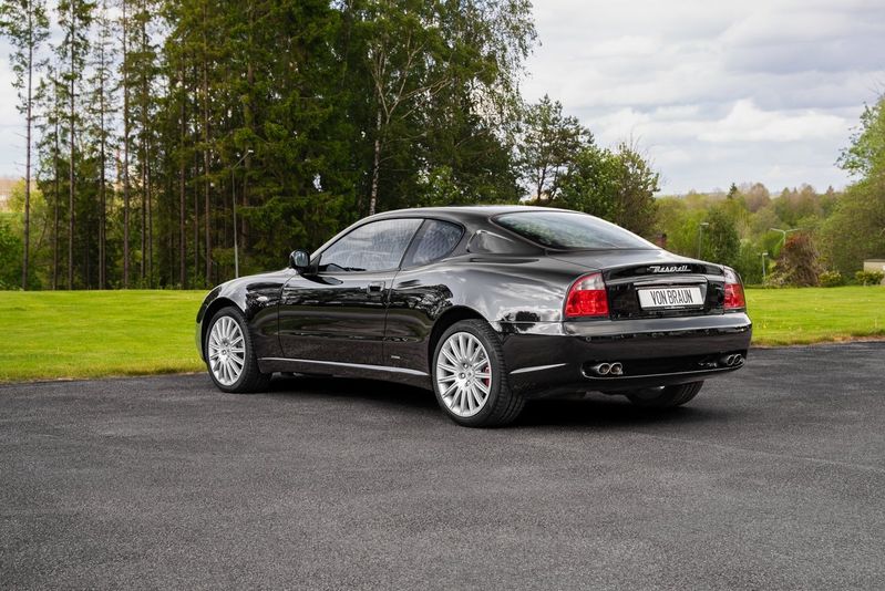 Maserati Coupe bild 2