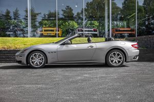 Maserati GranCabrio bild 7