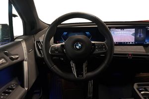 BMW iX bild 9