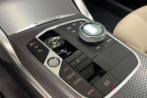 BMW i4 bild 12