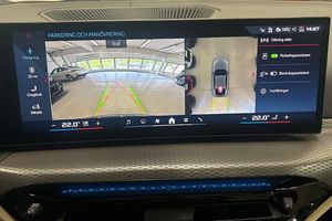 BMW i4 bild 19