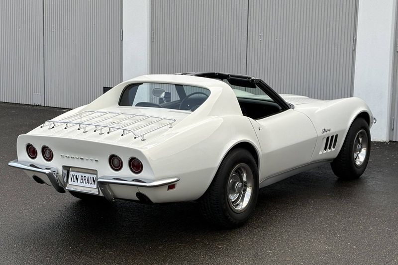 Chevrolet Corvette bild 2