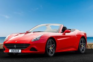 Ferrari California bild 1