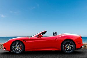 Ferrari California bild 2