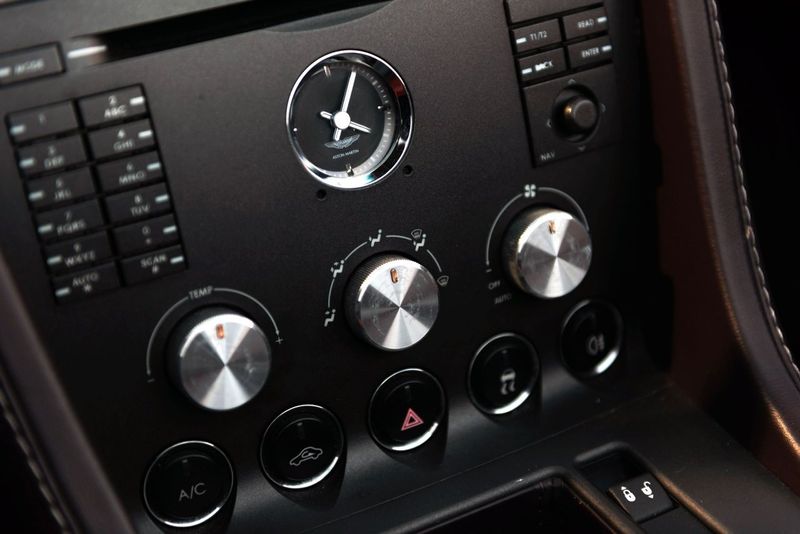 Aston Martin Vantage bild 21
