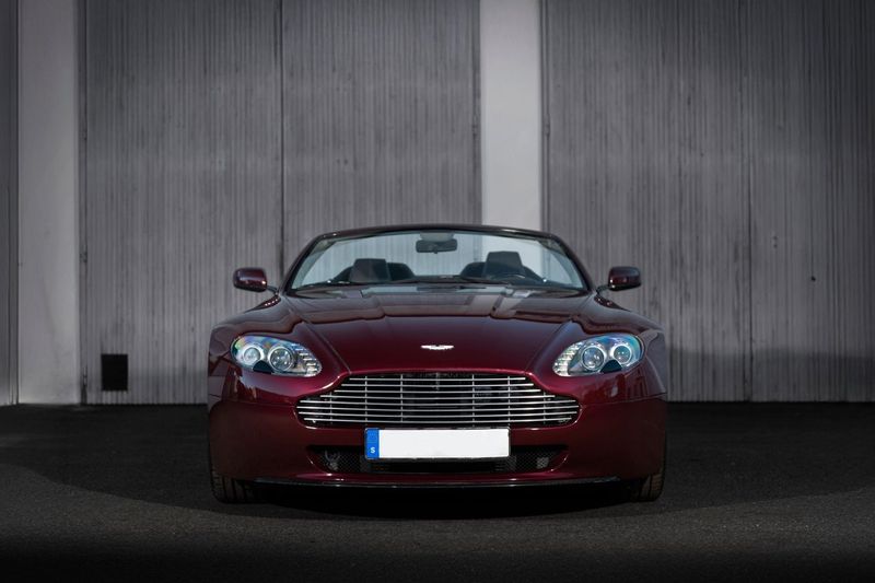 Aston Martin Vantage bild 4