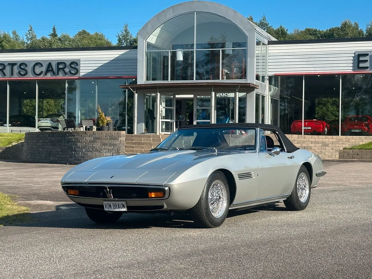 Vehicle image 1
