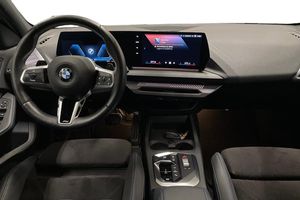 BMW 120 bild 8