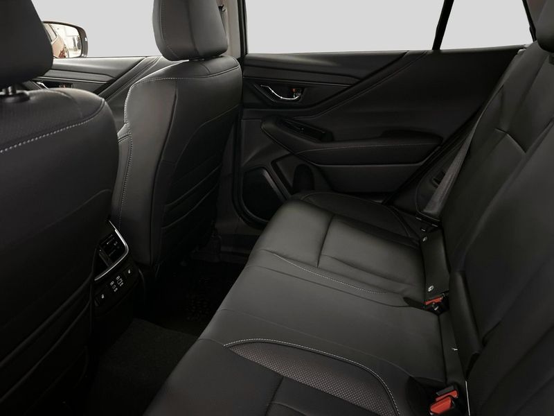 Subaru Outback bild 9