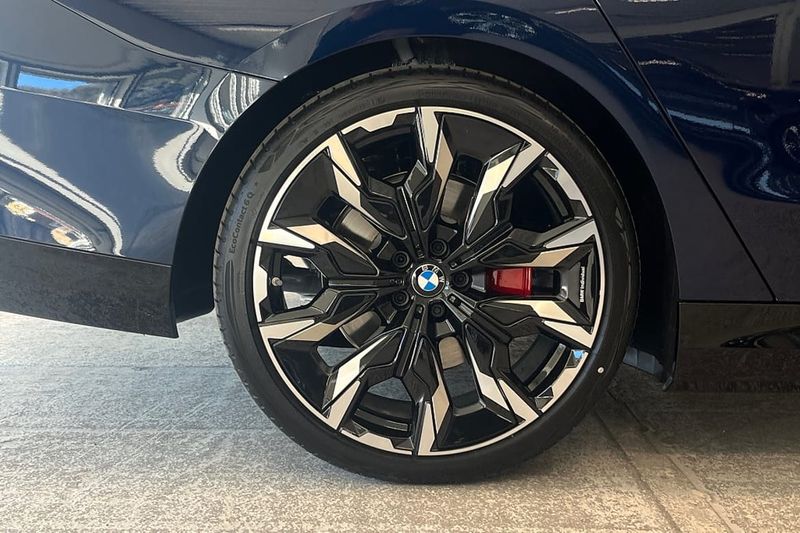 BMW 530 bild 14