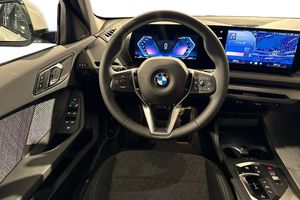 BMW 120 bild 9