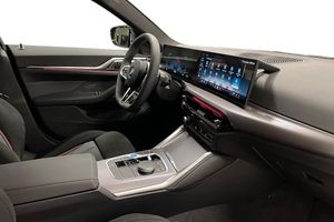 BMW i4 bild 6