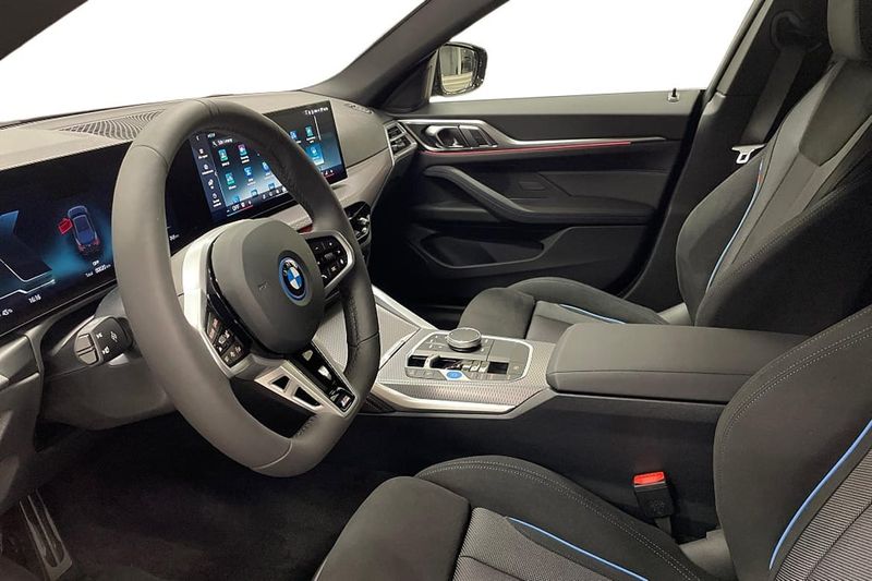 BMW i4 bild 12