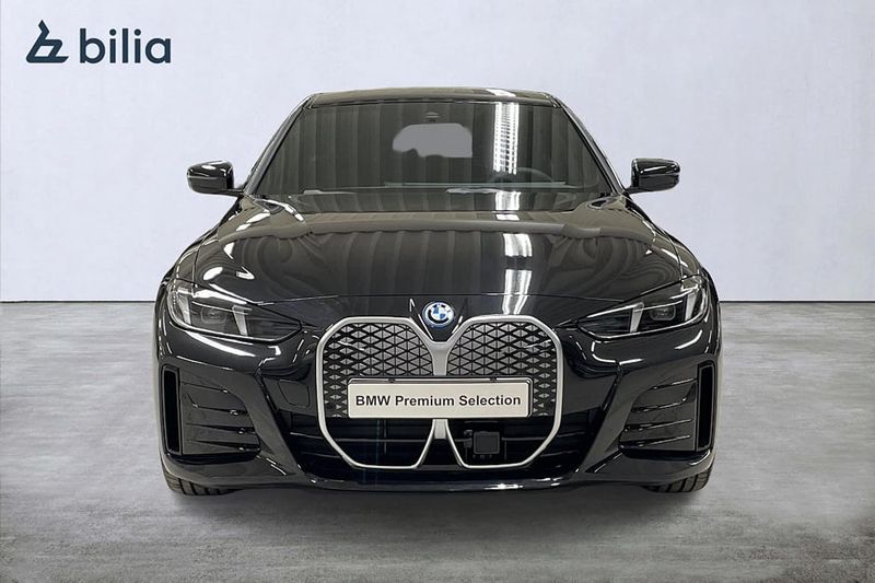 BMW i4 bild 5