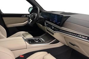 BMW X7 bild 6