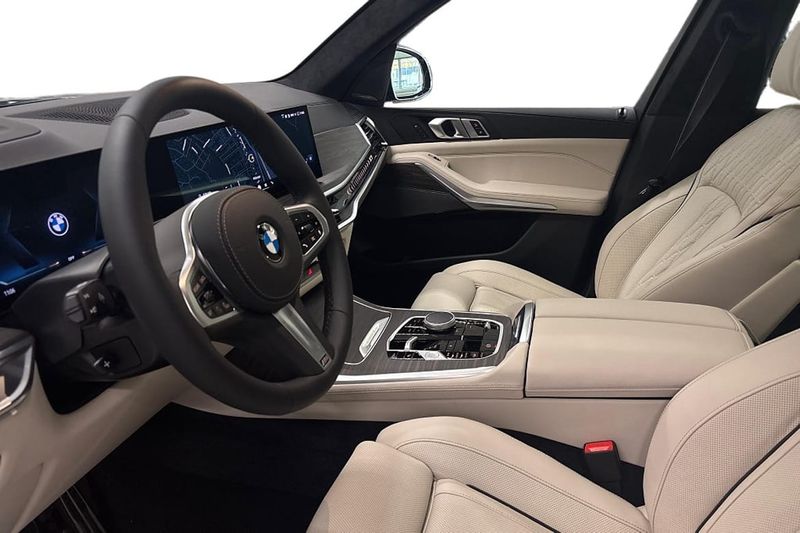 BMW X7 bild 13